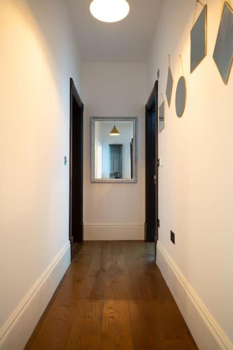 Stylish Beachfront Bolthole With Stunning Sea Views And Luxury Touches Herne Bay Kültér fotó