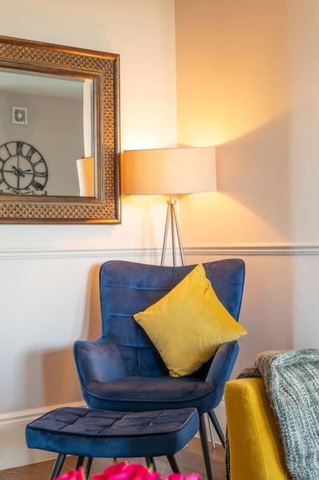 Stylish Beachfront Bolthole With Stunning Sea Views And Luxury Touches Herne Bay Kültér fotó