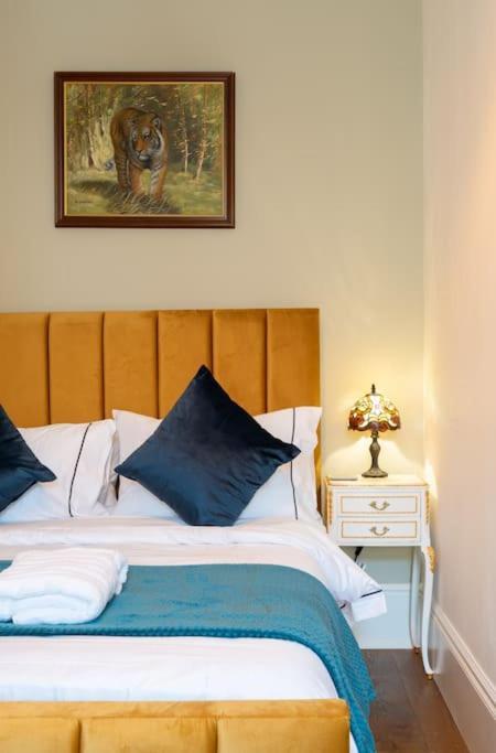 Stylish Beachfront Bolthole With Stunning Sea Views And Luxury Touches Herne Bay Kültér fotó